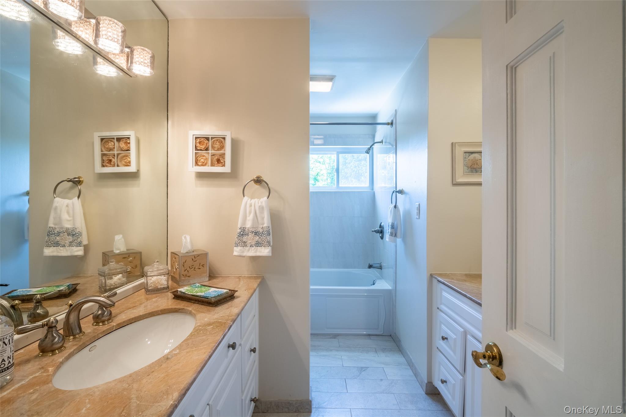 1 Lynns Way New Rochelle, NY 10805 - Photo 12 of 30