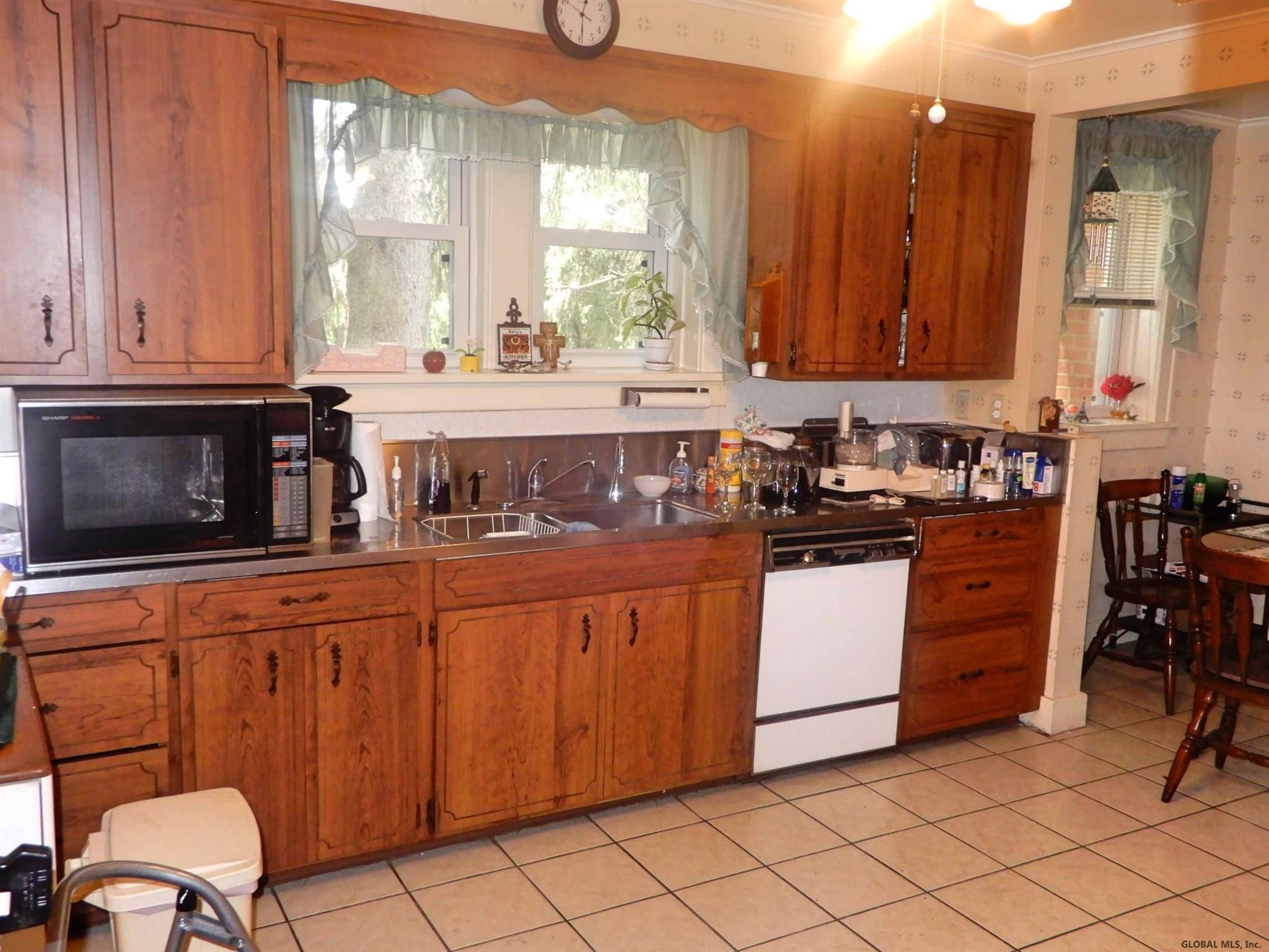 108 Leversee Road Brunswick, NY 12182 - Photo 5 of 25 Photo 5