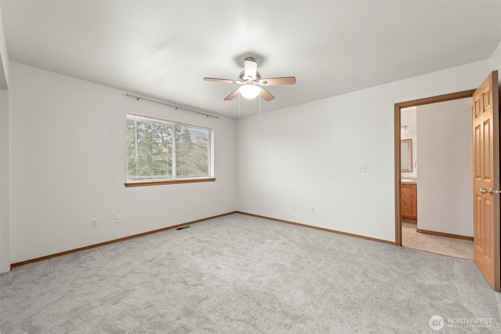 2718 South Star Lake Road Federal Way, WA 98003 - Photo 14 of 19