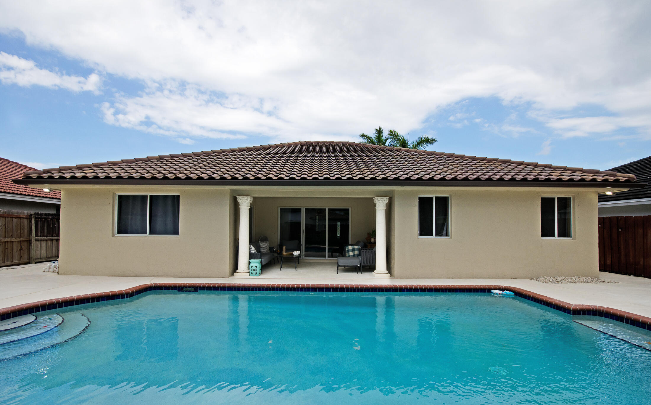 18324 Southwest 149th Place Miami, FL 33187 - Photo 7 of 30 pool 3