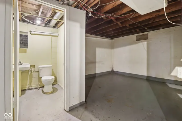 $110,000 | 5341 East 21st Street, Indianapolis, IN 46218