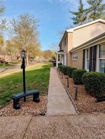 $484,000 | 13140 Greenbough Drive, St. Louis, MO 63146