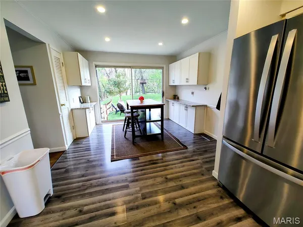 $484,000 | 13140 Greenbough Drive, St. Louis, MO 63146