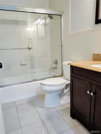 $484,000 | 13140 Greenbough Drive, St. Louis, MO 63146