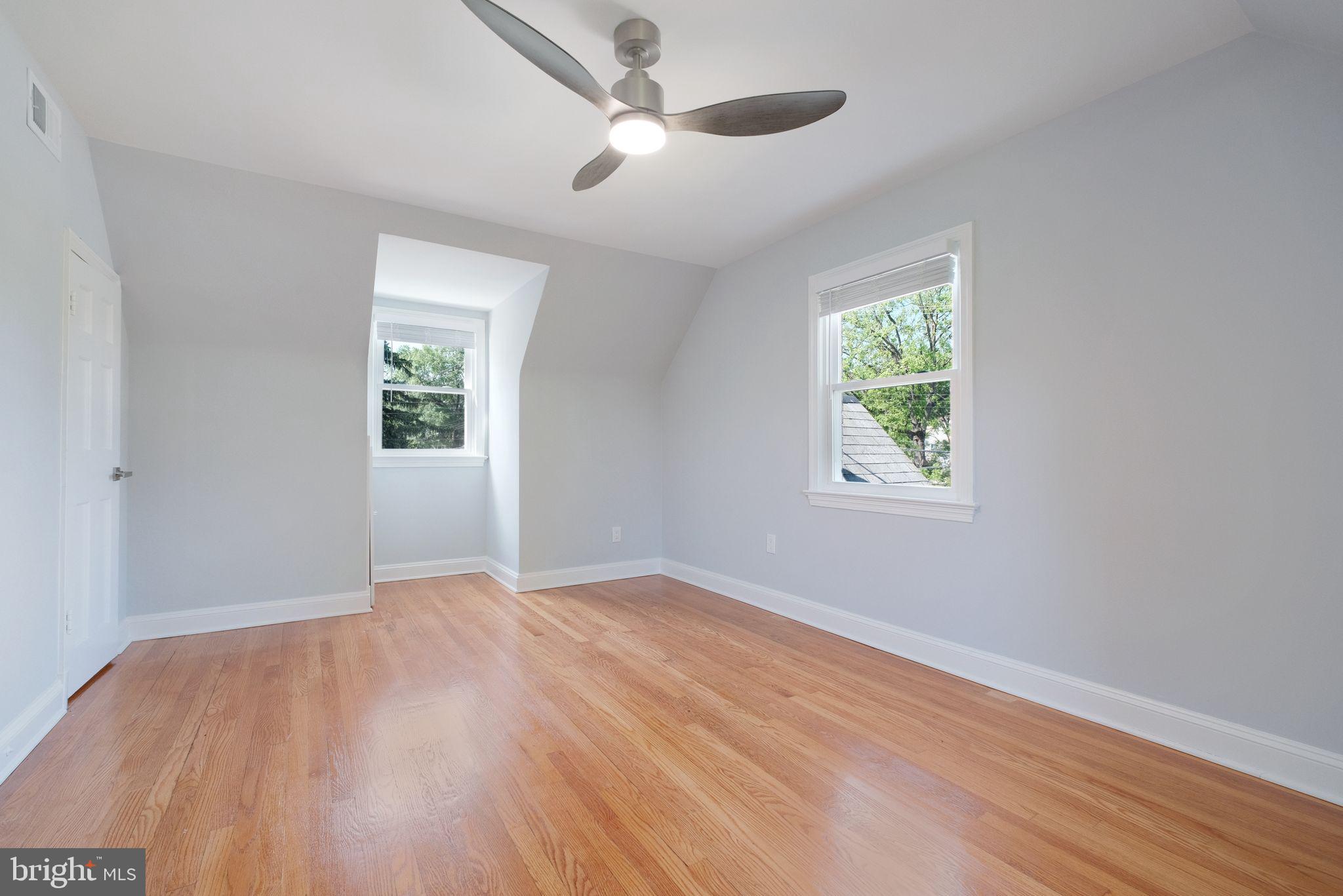 4100 Roanoke Road Hyattsville, MD 20782 - Photo 12 of 34 Bedroom 2
