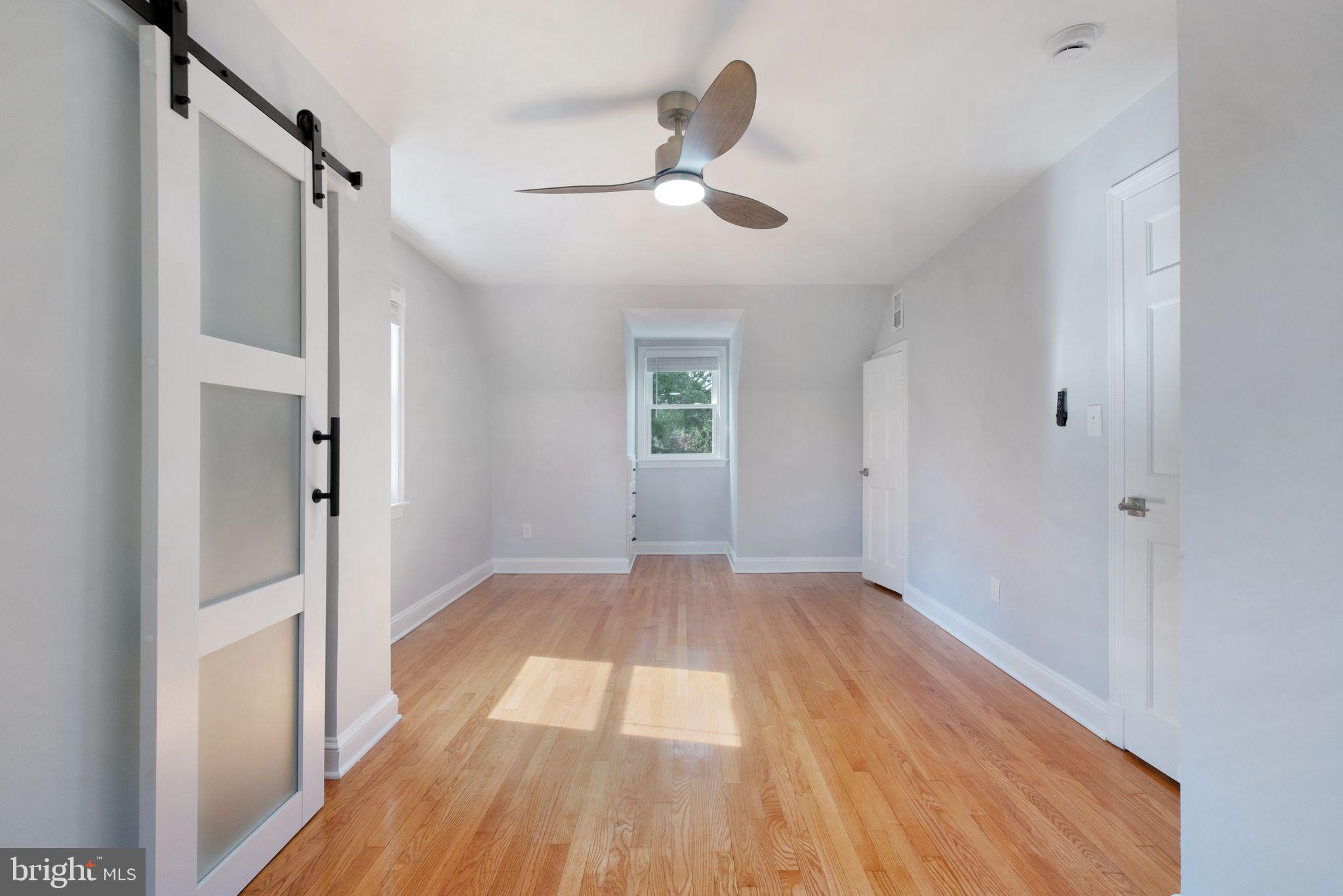4100 Roanoke Road Hyattsville, MD 20782 - Photo 10 of 34 Bedroom 1