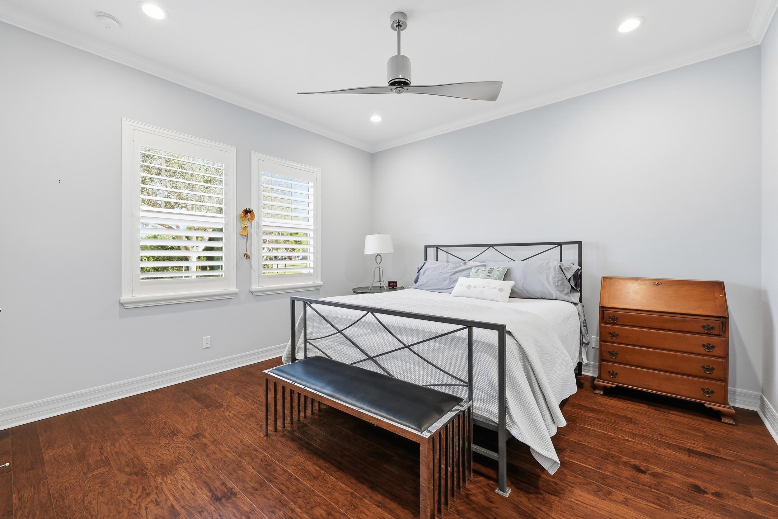 1358 Community Drive Jupiter, FL 33458 - Photo 25 of 54 25_8p3a3158