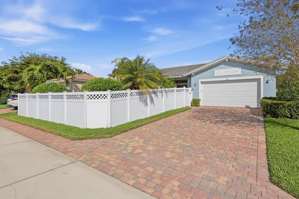 $1,124,000 | 1358 Community Drive, Jupiter, FL 33458