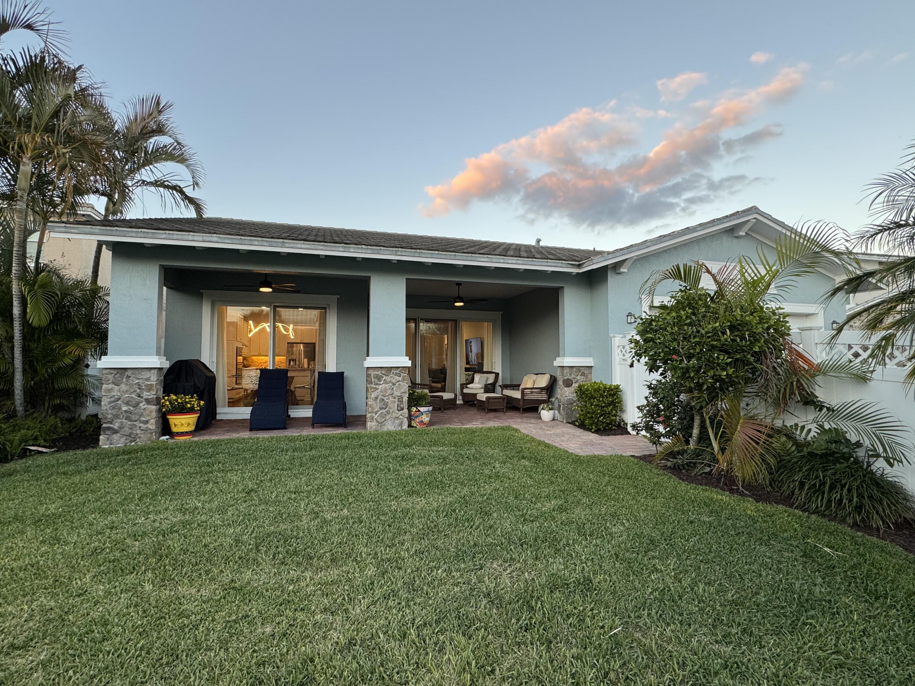 1358 Community Drive Jupiter, FL 33458 - Photo 46 of 54 IMG_2483