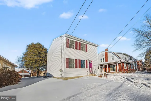 $275,000 | 3810 Centerfield Road, Harrisburg, PA 17109