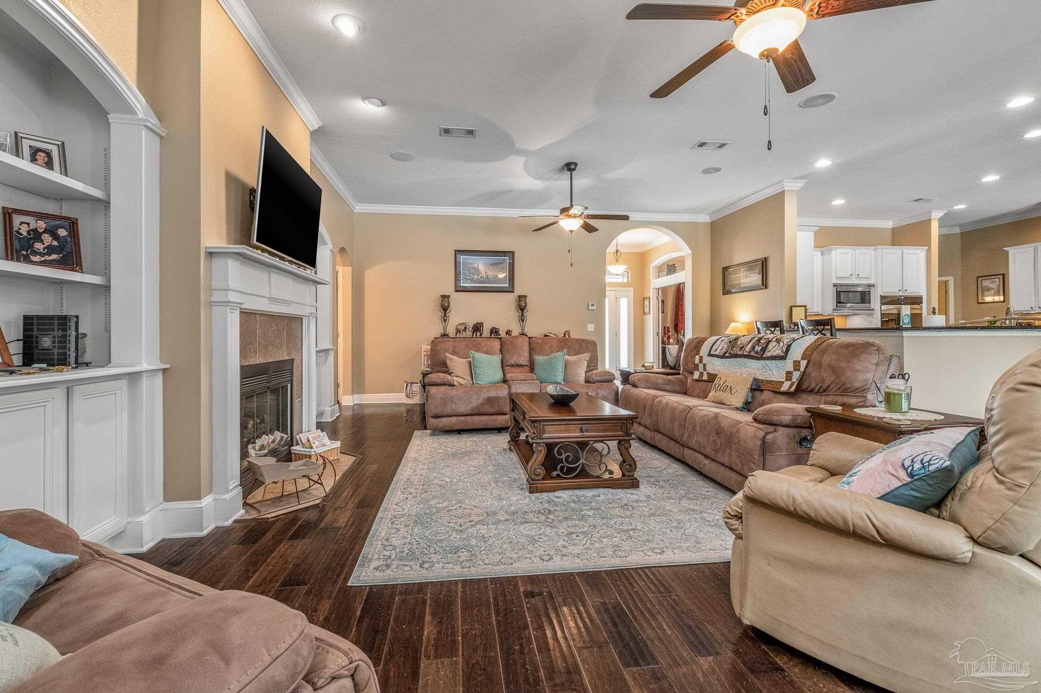 6007 Augustine Drive Pace, FL 32571 - Photo 8 of 39