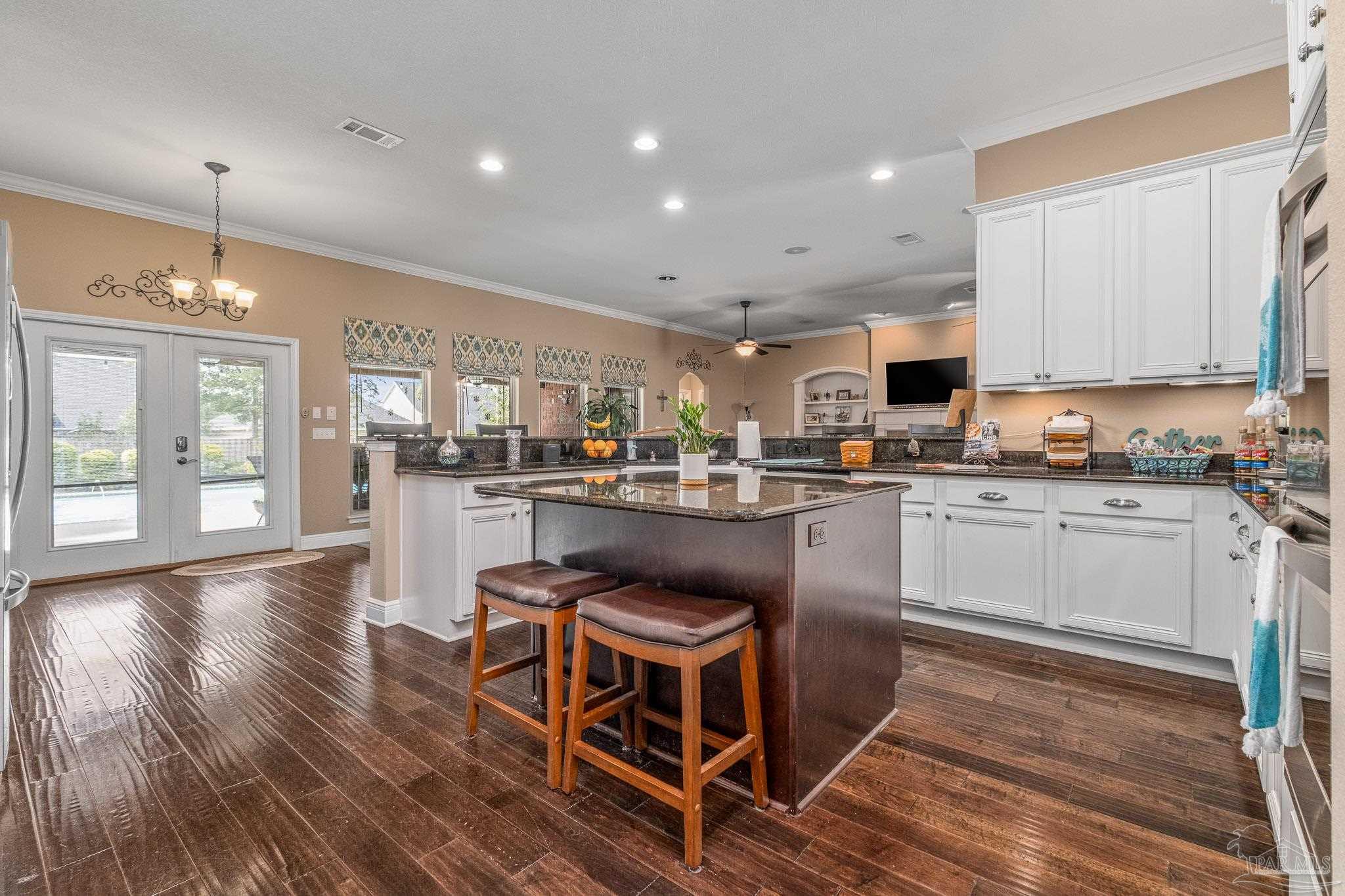 6007 Augustine Drive Pace, FL 32571 - Photo 10 of 39