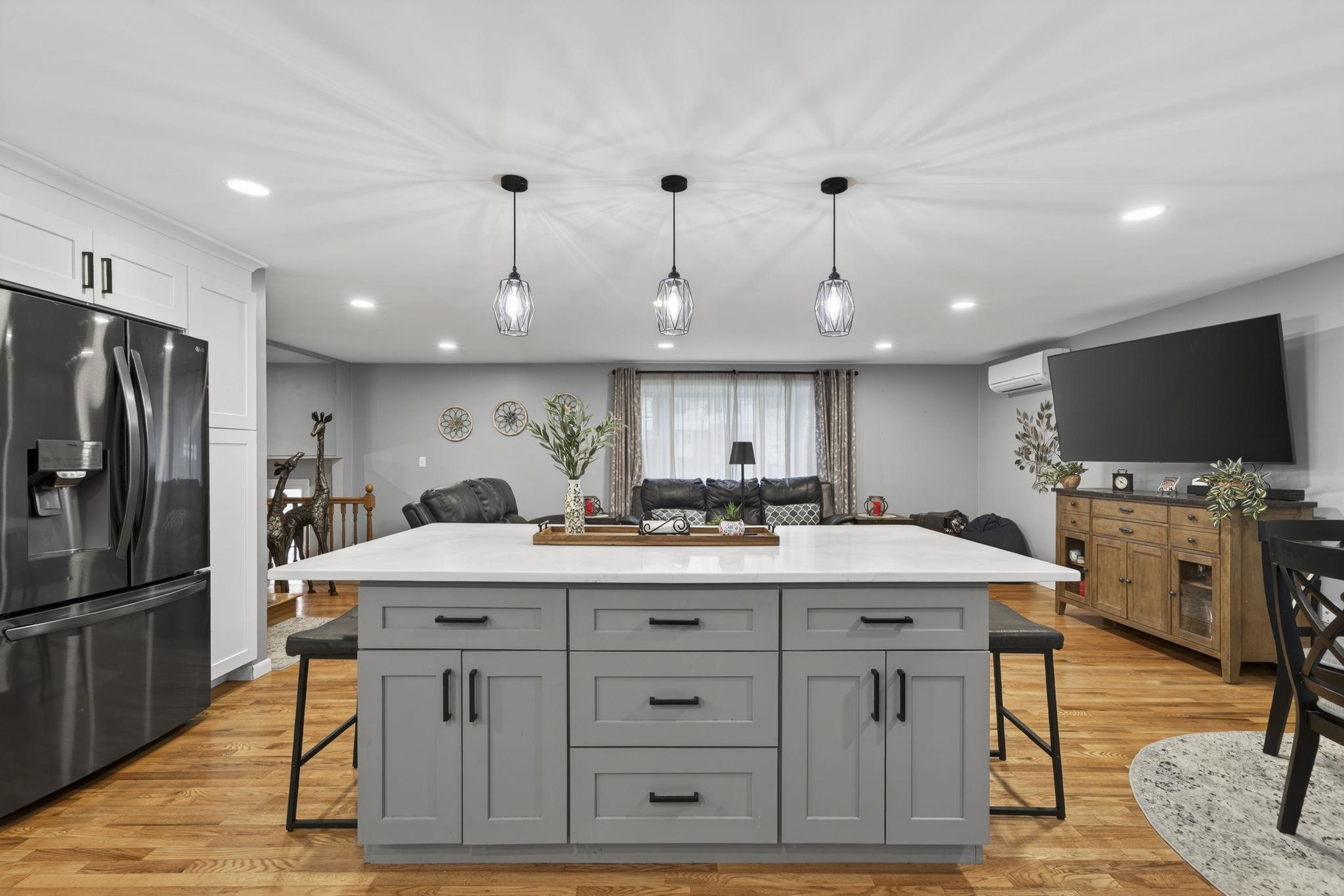 42 Marianna Road Salem, NH 03079 - Photo 25 of 49