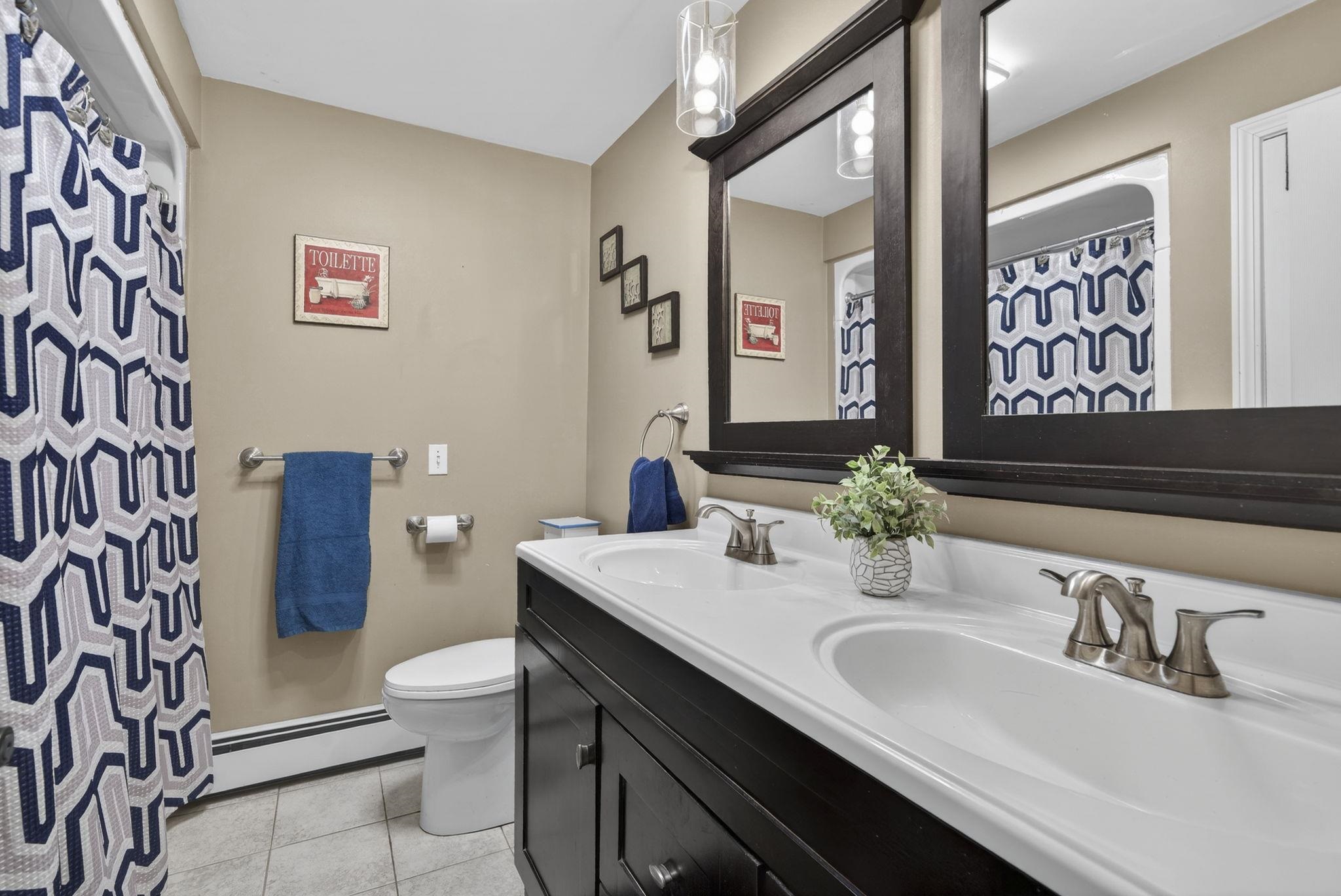 42 Marianna Road Salem, NH 03079 - Photo 35 of 49