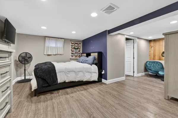 $686,000 | 42 Marianna Road, Salem, NH 03079