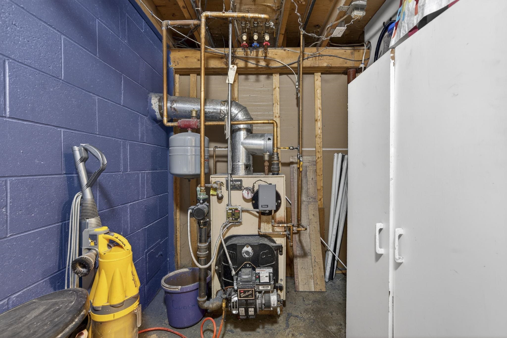 42 Marianna Road Salem, NH 03079 - Photo 43 of 49