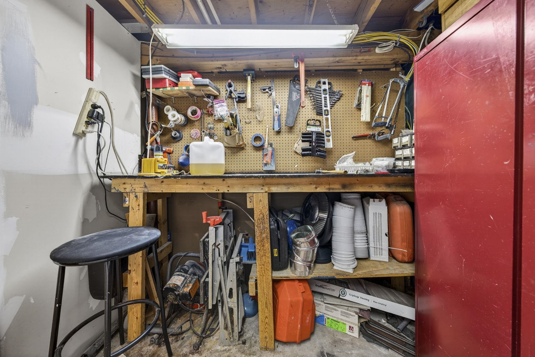 42 Marianna Road Salem, NH 03079 - Photo 44 of 49