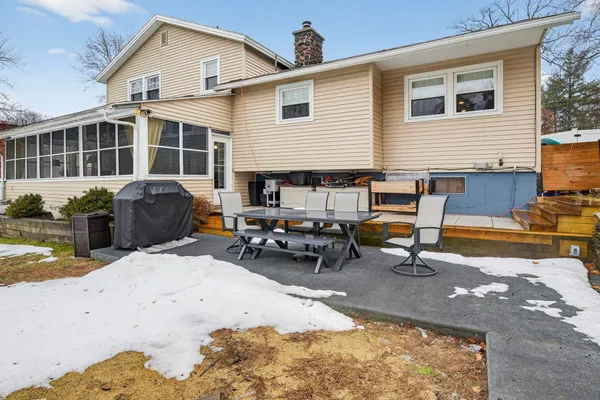 $686,000 | 42 Marianna Road, Salem, NH 03079