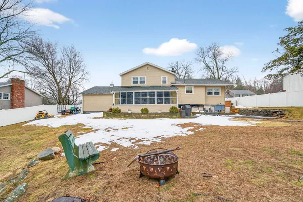 $686,000 | 42 Marianna Road, Salem, NH 03079