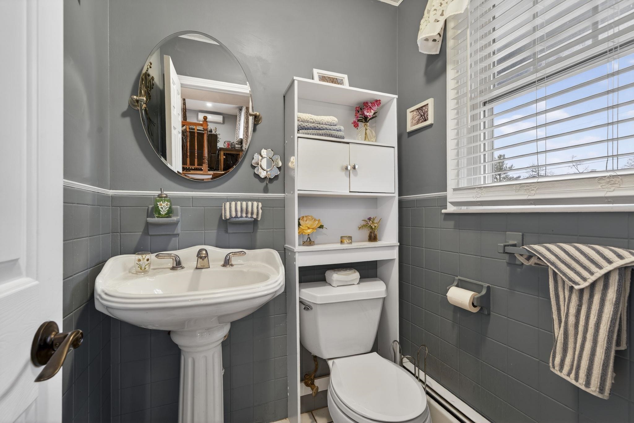 42 Marianna Road Salem, NH 03079 - Photo 6 of 49