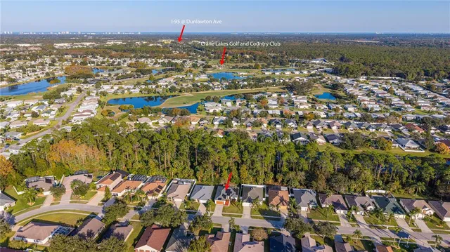 a view of an outdoor space and a yard