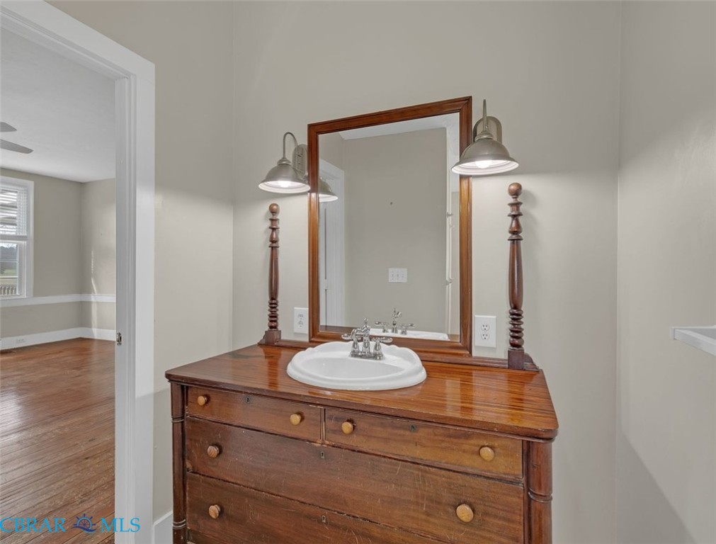 3557 Enos Road Gloucester, VA 23061 - Photo 8 of 36