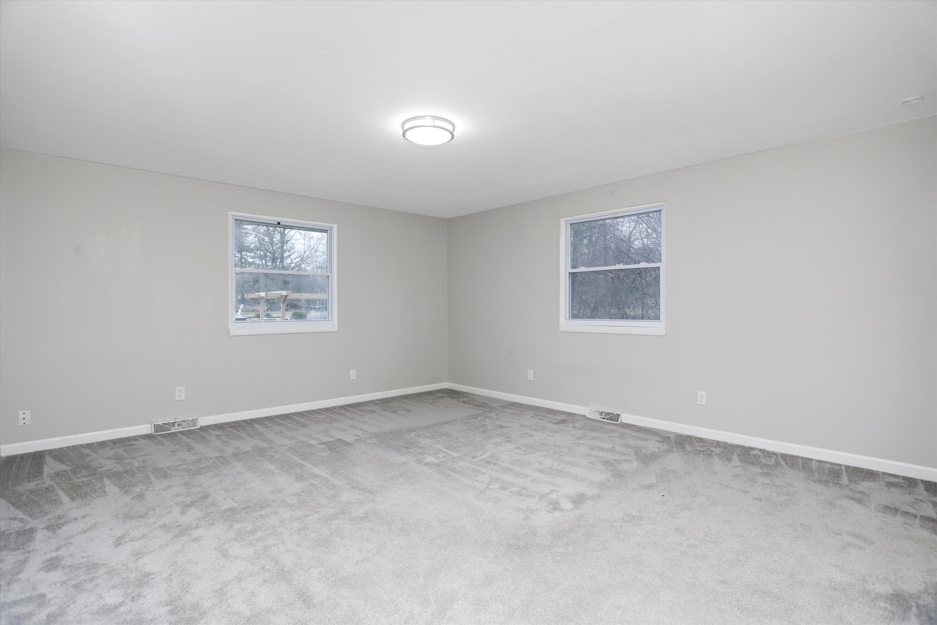 125 Barrington Road Bloomfield Hills, MI 48302 - Photo 20 of 38 19-125 Barrington Rd Bloomfield Twp 014