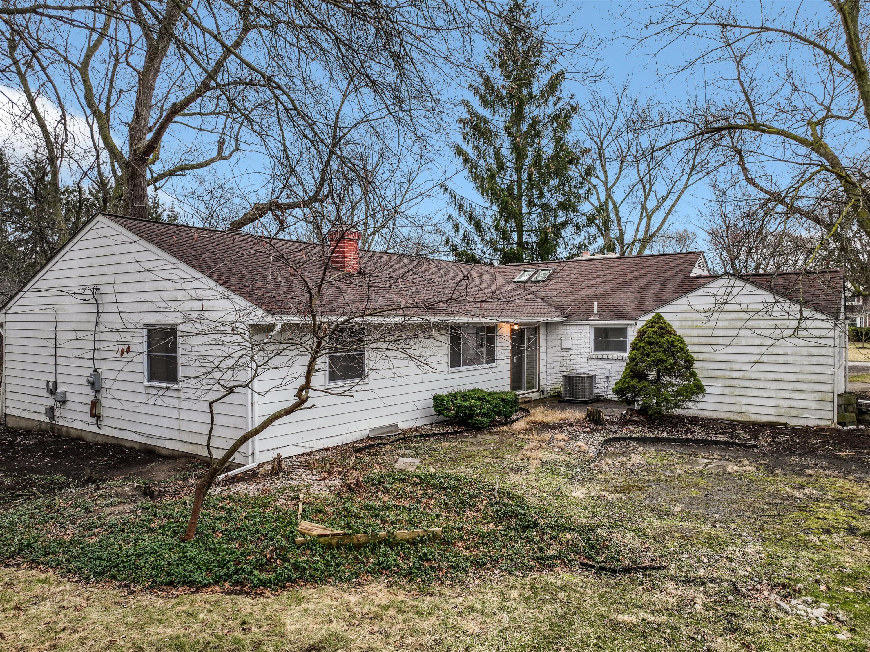 125 Barrington Road Bloomfield Hills, MI 48302 - Photo 35 of 38 34-125 Barrington Rd Bloomfield Twp 035