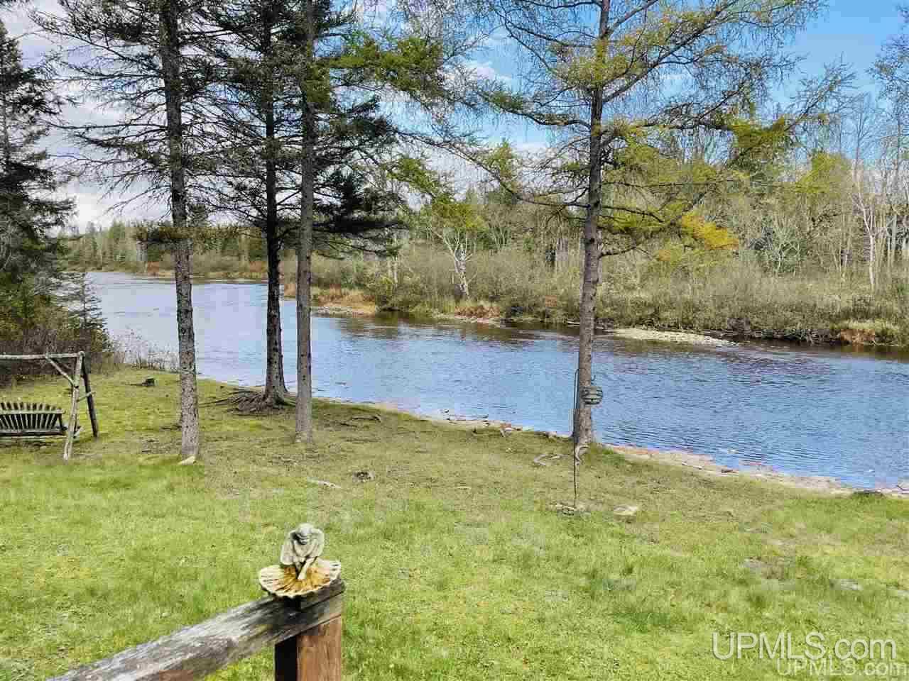 9520 32 Road Rapid River, MI 49878 - Photo 12 of 34