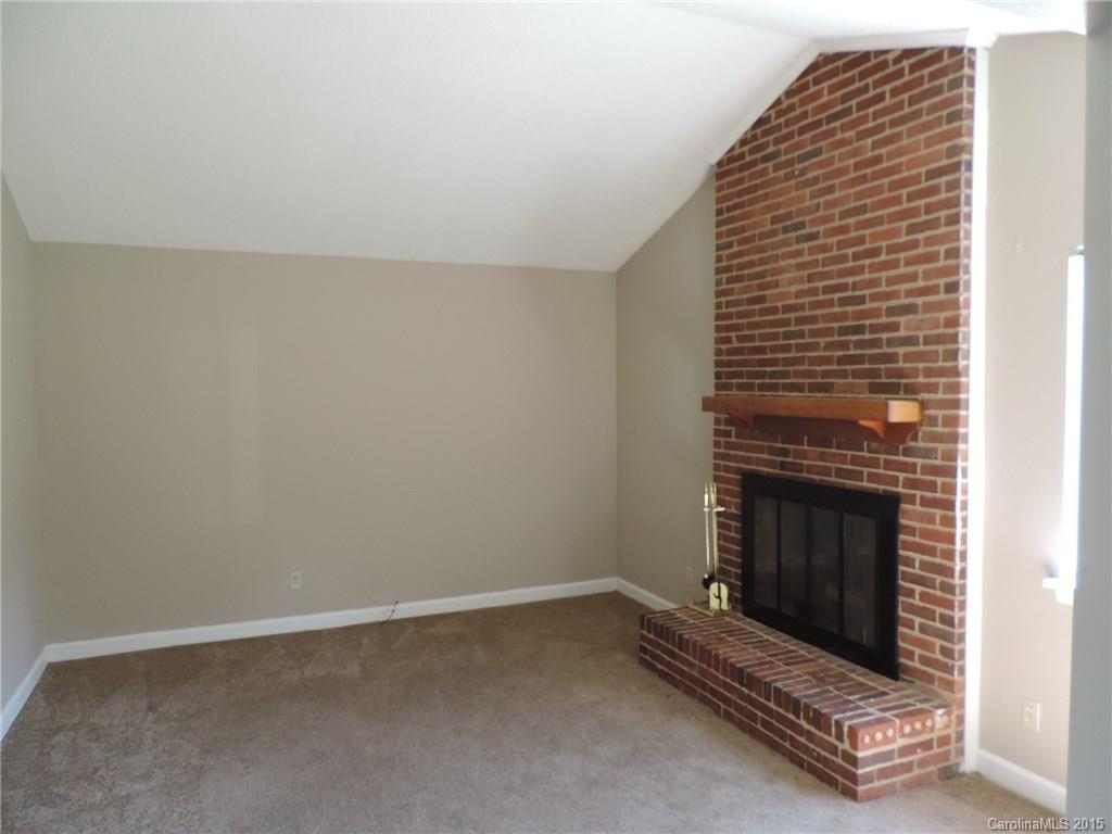 7515 Bradgate Road Charlotte, NC 28217 - Photo 2 of 15 Gallery Image 2
