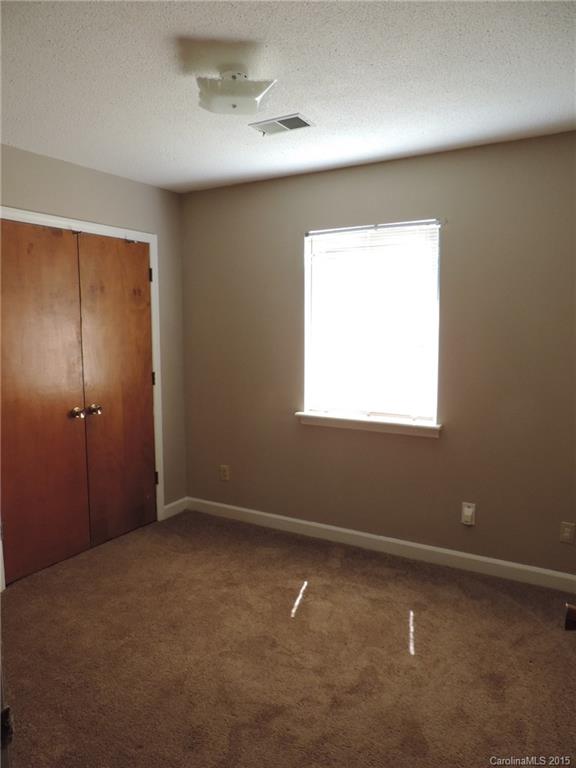 7515 Bradgate Road Charlotte, NC 28217 - Photo 11 of 15 Gallery Image 11