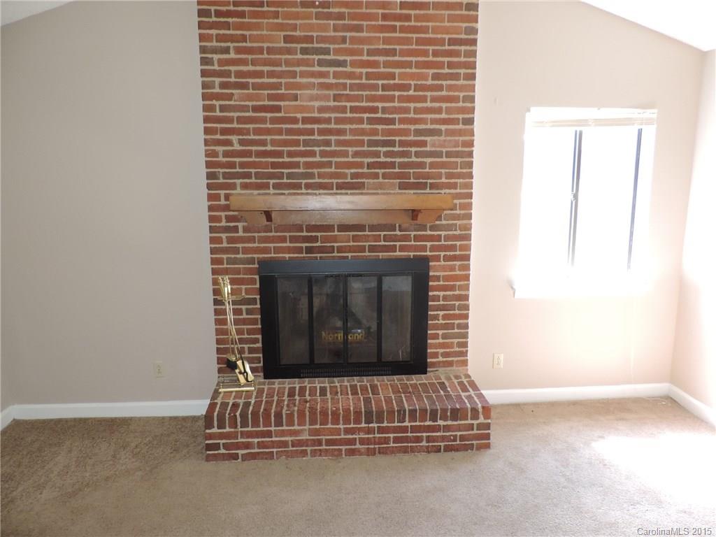 7515 Bradgate Road Charlotte, NC 28217 - Photo 7 of 15 Gallery Image 7