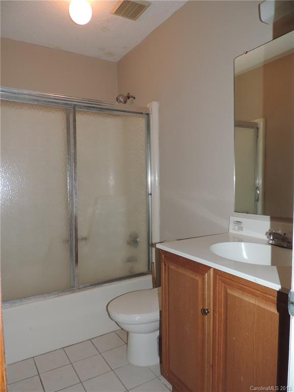 7515 Bradgate Road Charlotte, NC 28217 - Photo 8 of 15 Gallery Image 8