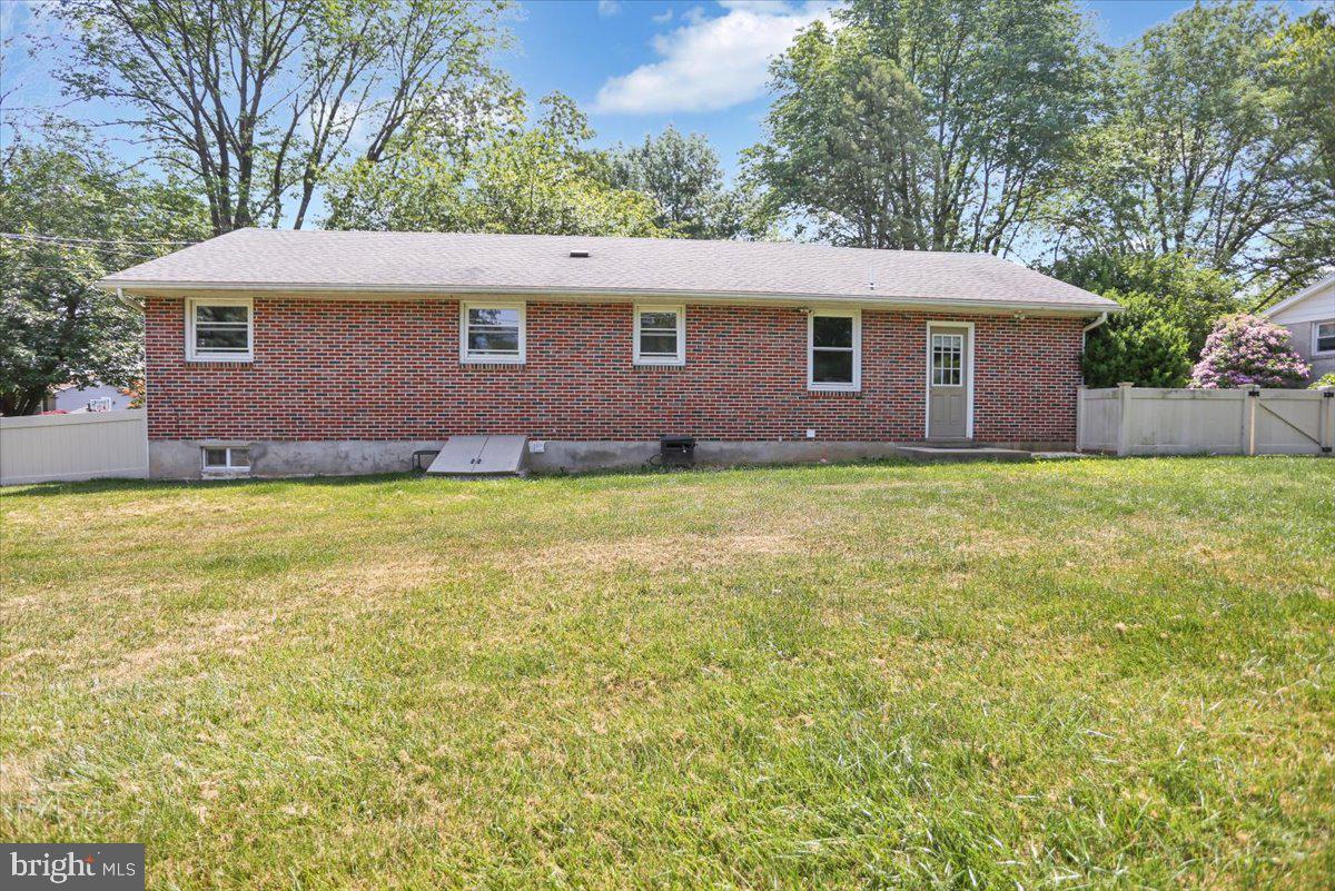 15 Cherrywood Road Reading, PA 19610 - Photo 24 of 25 Gallery Image 24