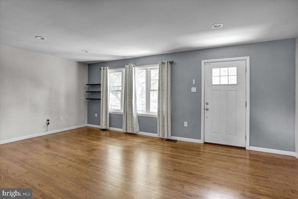 15 Cherrywood Road Reading, PA 19610 - Photo 3 of 25 Gallery Image 3
