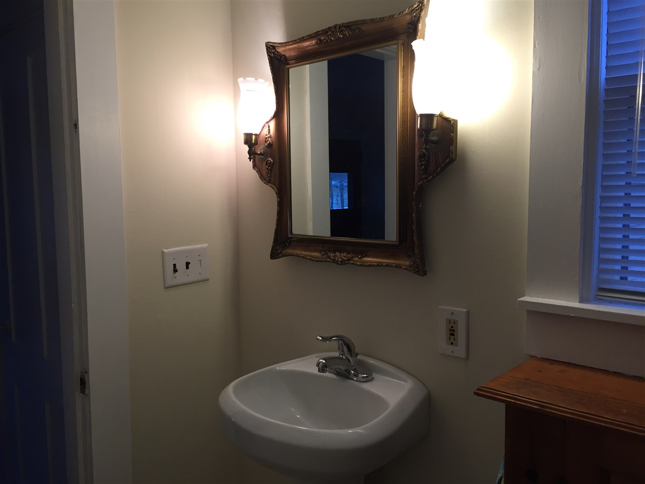 431 Elm Street Chester, VT 05143 - Photo 14 of 27 Gallery Image 14