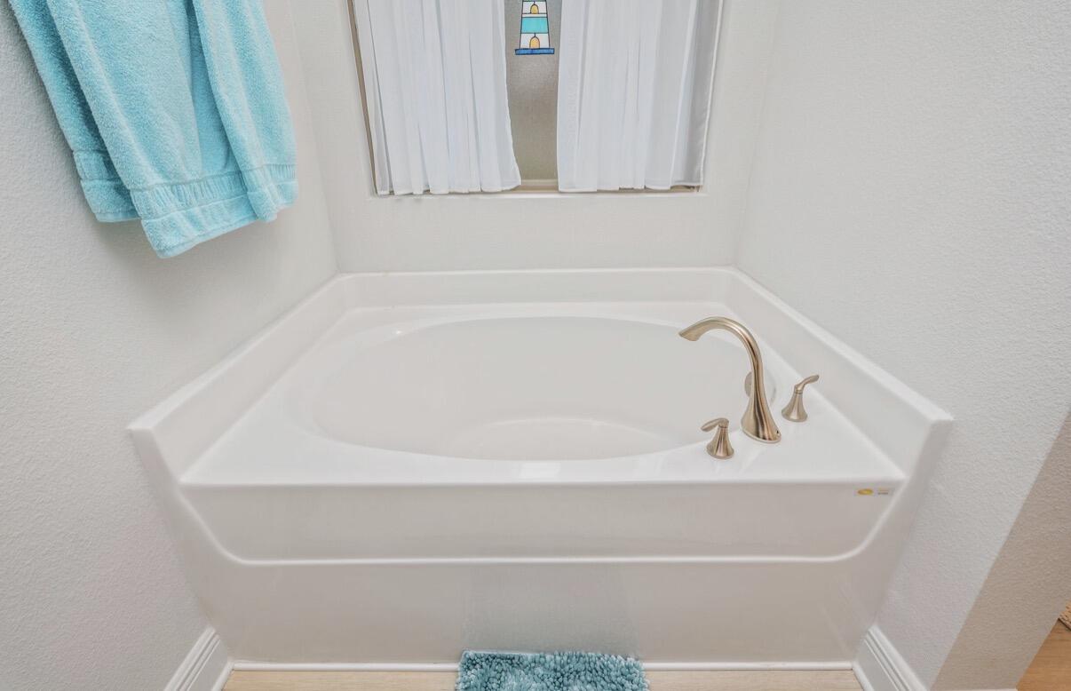 2191 Jernigan Drive Crestview, FL 32536 - Photo 23 of 42 a close up view of bath tub