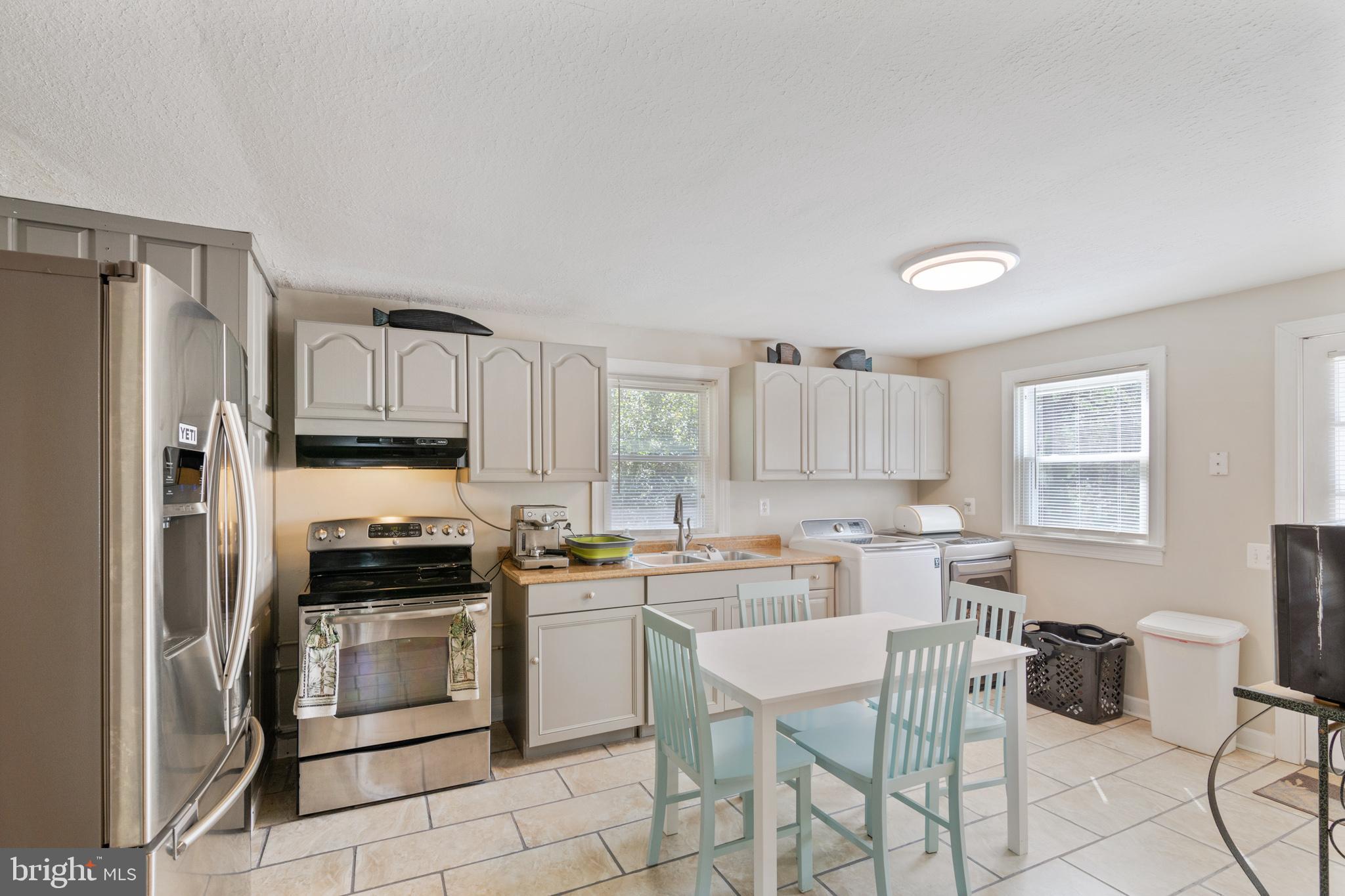 6435 Macedonia Road Woodford, VA 22580 - Photo 3 of 12