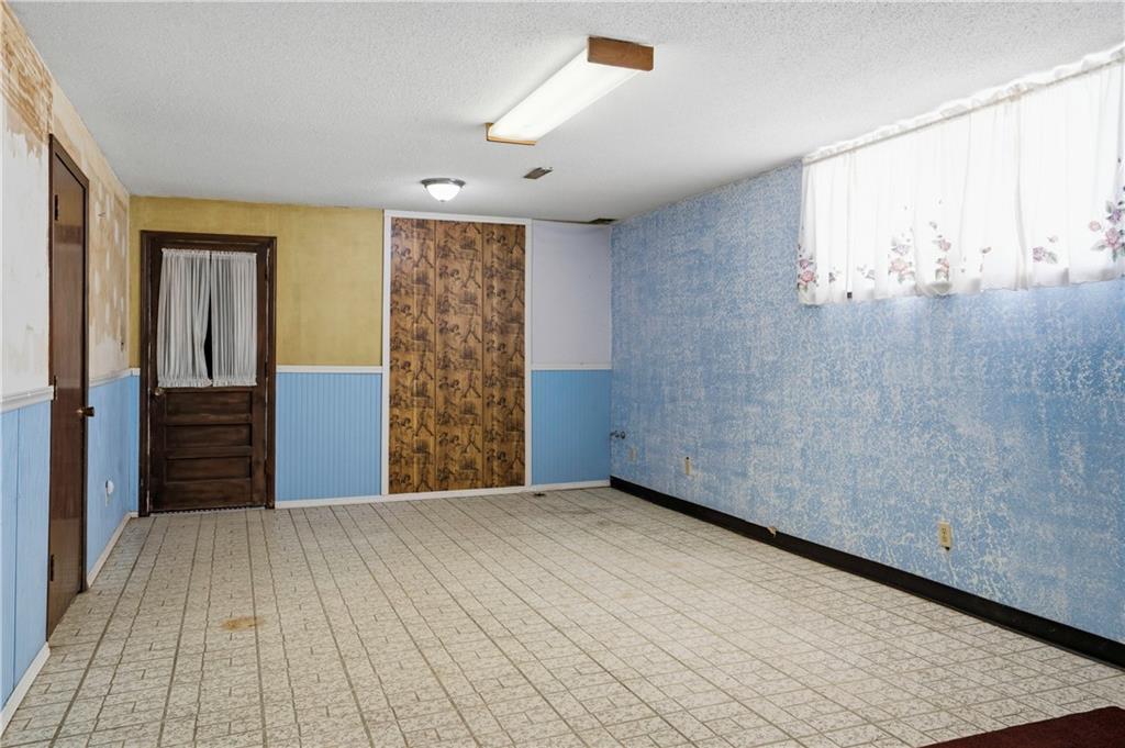 16670 Leavenworth Road Basehor, KS 66007 - Photo 31 of 50 Gallery Image 31