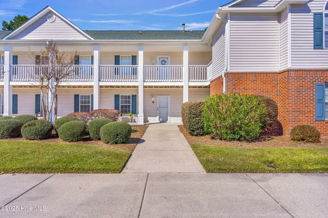 $224,000 | 1605 Willoughby Park Court, Unit 3, Wilmington, NC 28412