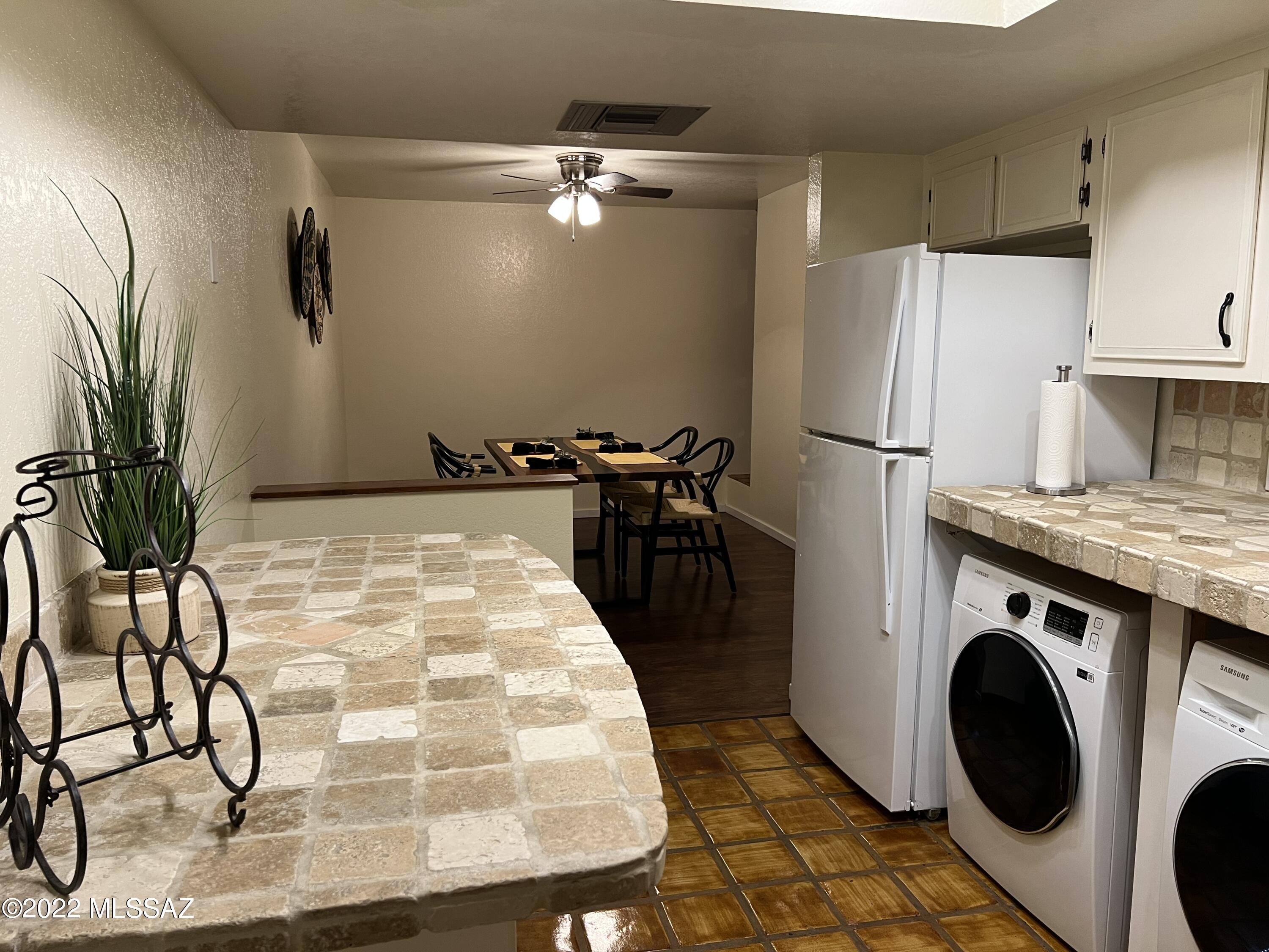 8255 North Oracle Road, Unit 105 Tucson, AZ 85704 - Photo 10 of 23