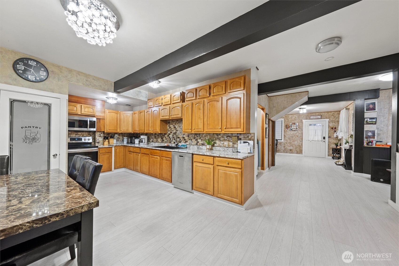 310 Bronson Street Hatton, WA 99344 - Photo 7 of 40