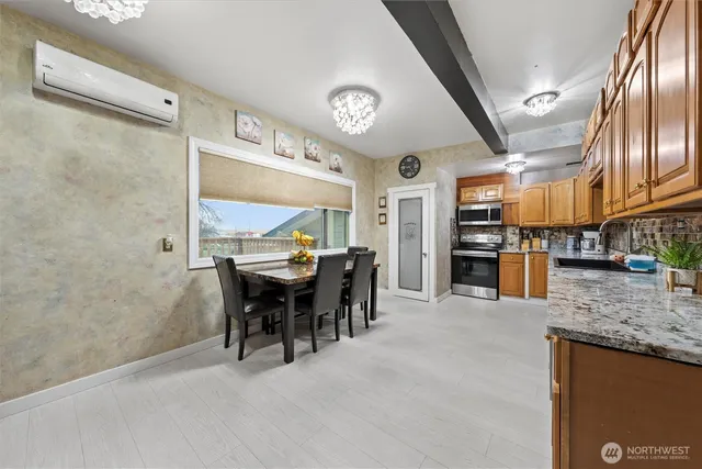 $330,000 | 310 Bronson Street, Hatton, WA 99344