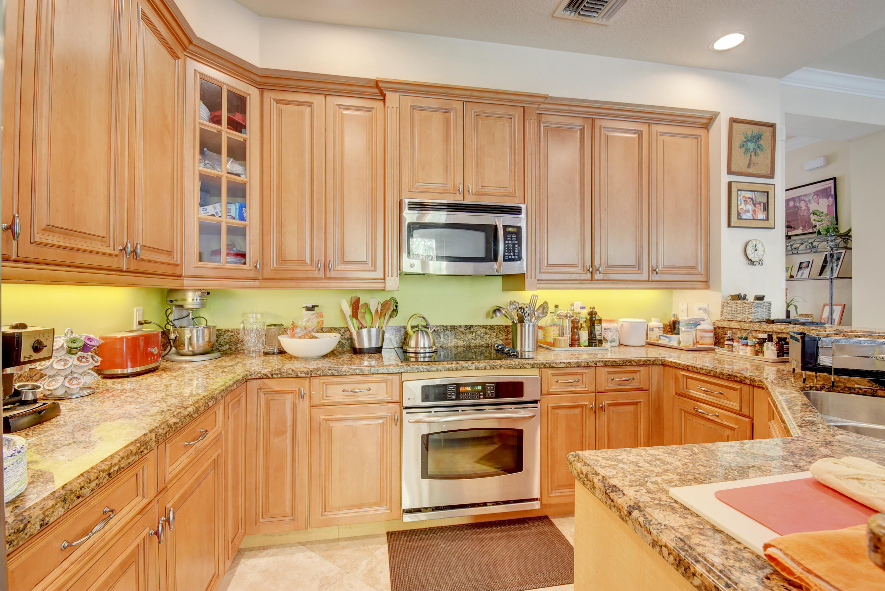 43 Via Poinciana Street Boca Raton, FL 33487 - Photo 12 of 36 Virtuals1 (12)