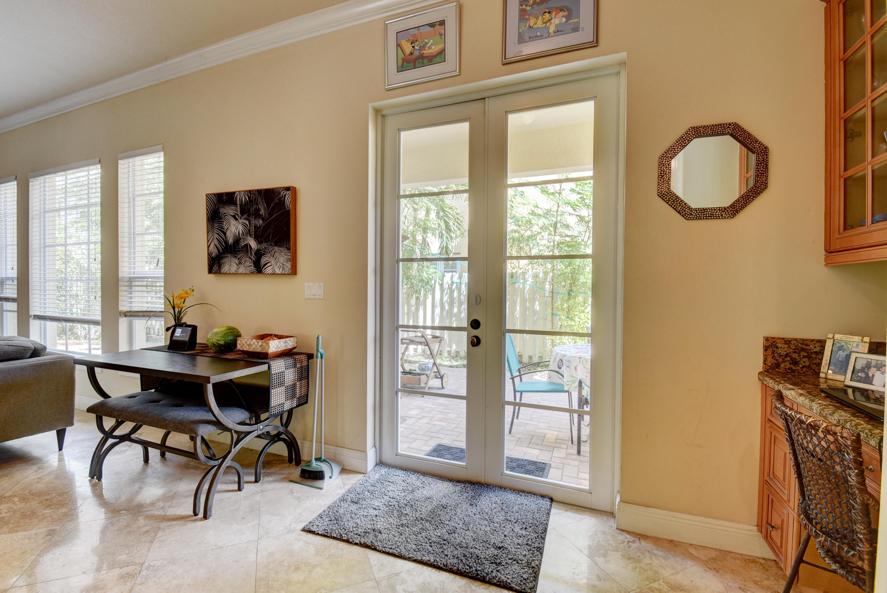 43 Via Poinciana Street Boca Raton, FL 33487 - Photo 15 of 36 Virtuals1 (15)