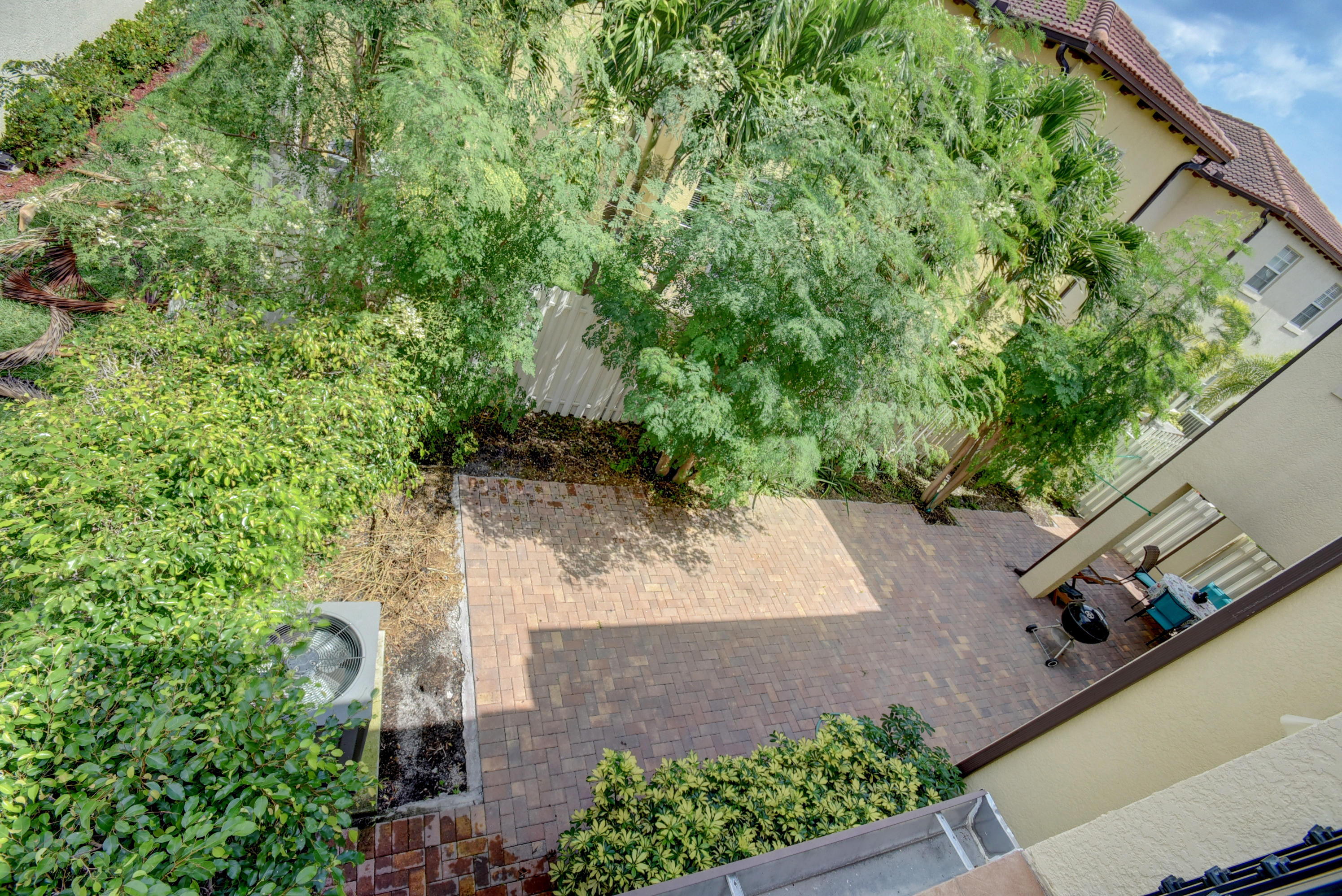 43 Via Poinciana Street Boca Raton, FL 33487 - Photo 23 of 36 Virtuals1 (23)