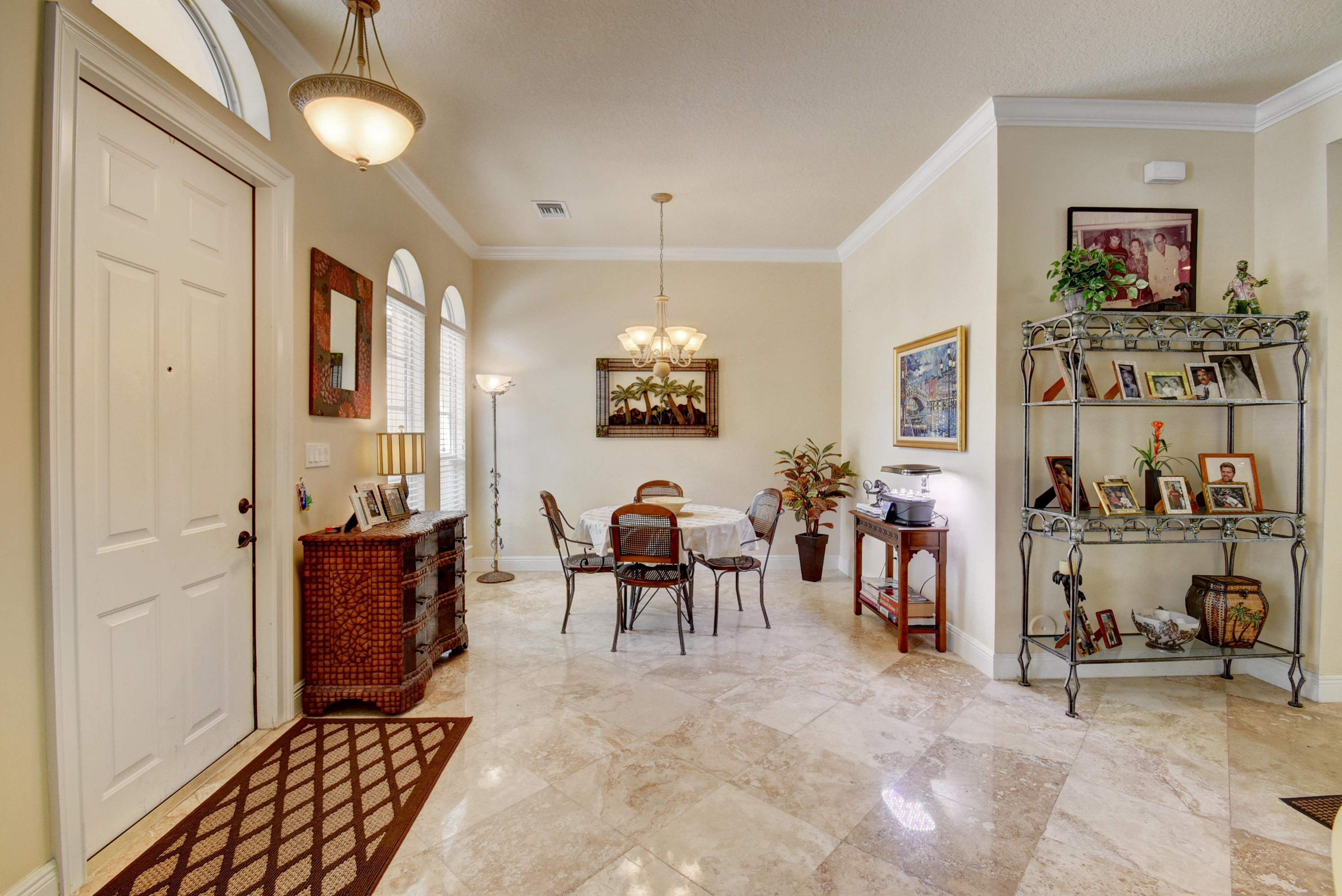 43 Via Poinciana Street Boca Raton, FL 33487 - Photo 7 of 36 Virtuals1 (7)
