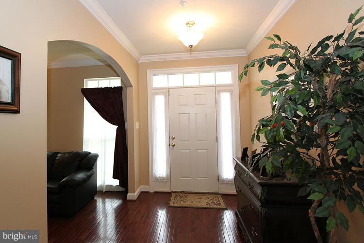 12142 Cypress Spring Road Clarksburg, MD 20871 - Photo 7 of 30 Interior (General)
