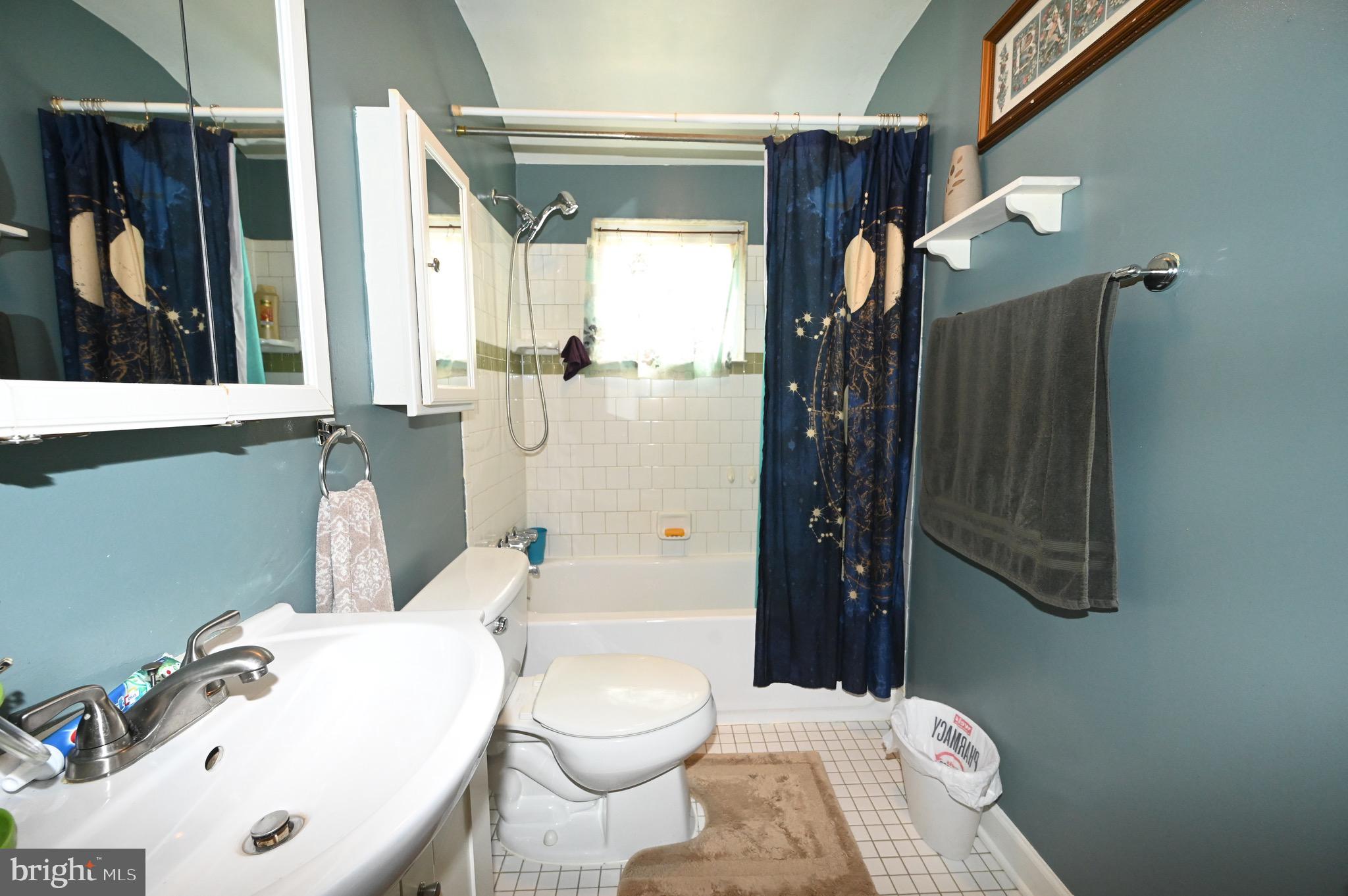1933 Quentin Road Dundalk, MD 21222 - Photo 6 of 17