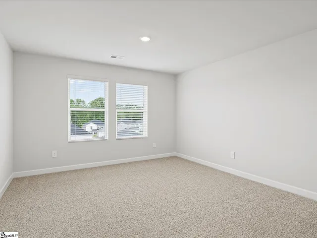 $329,900 | 180 Lavinia Circle, Duncan, SC 29334